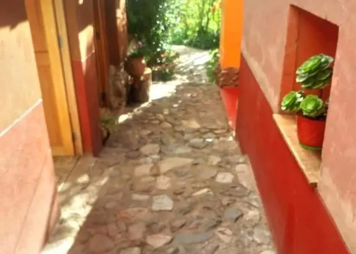 Bed and breakfast Ccatan 4*